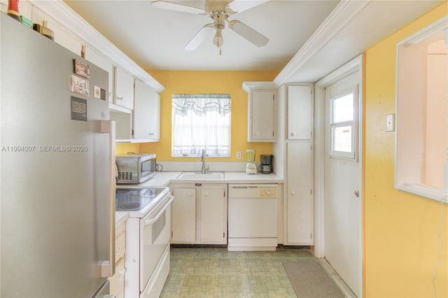 804 SE 7th St 107, Deerfield Beach, FL 33441