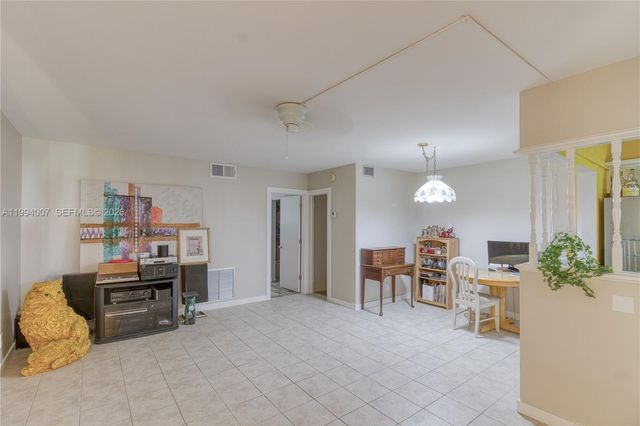 804 SE 7th St 107, Deerfield Beach, FL 33441