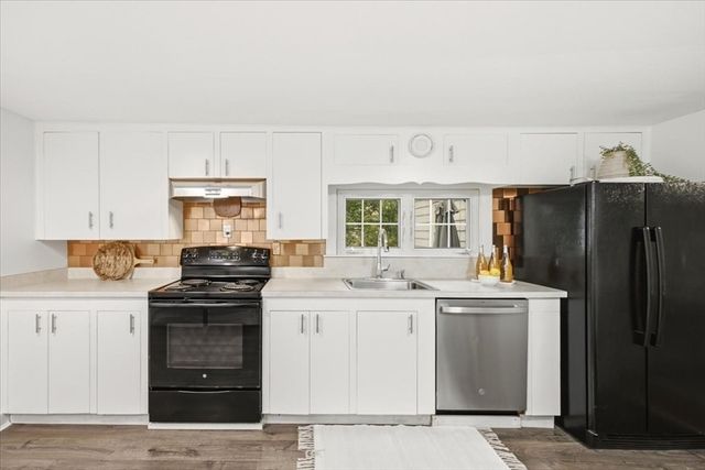 39 Fisher Street, Westwood, MA 02090