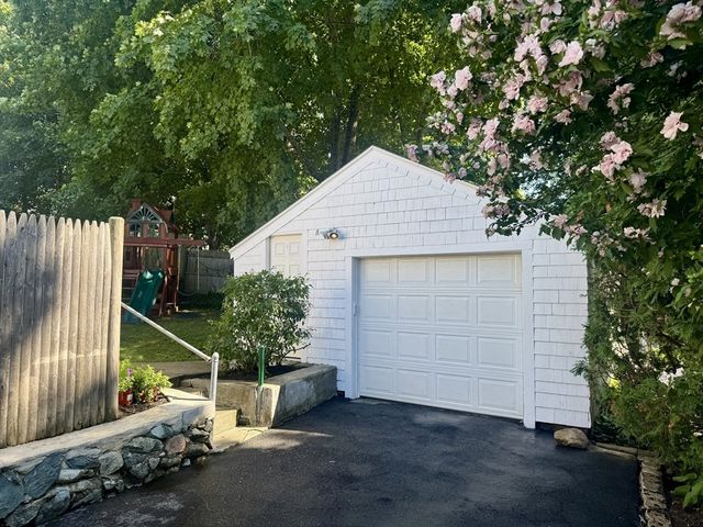 39 Fisher Street, Westwood, MA 02090