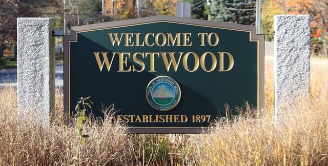 39 Fisher Street, Westwood, MA 02090