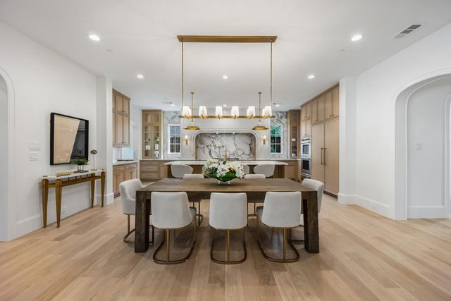 5859 Meaders Lane, Dallas, TX 75230