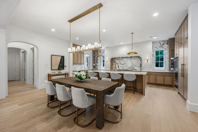 5859 Meaders Lane, Dallas, TX 75230