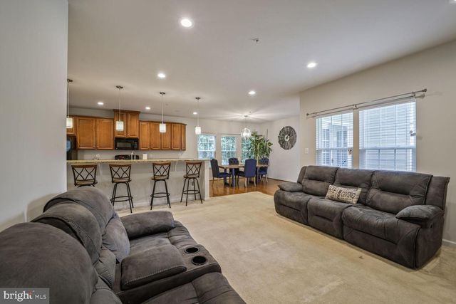 7208 CHERRY LN, Laurel, MD 20707