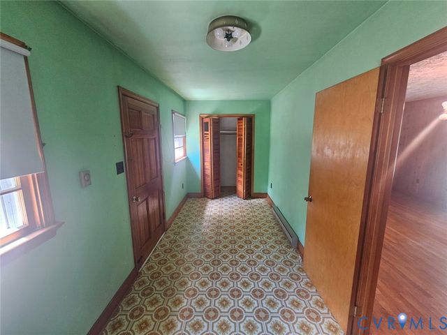 16491 Connie Hall Rd, Montpelier, VA 23192