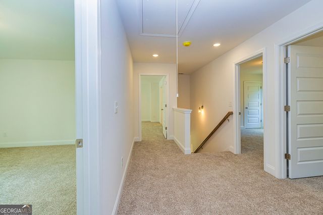 1669 W Poplar Street, Griffin, GA 30224