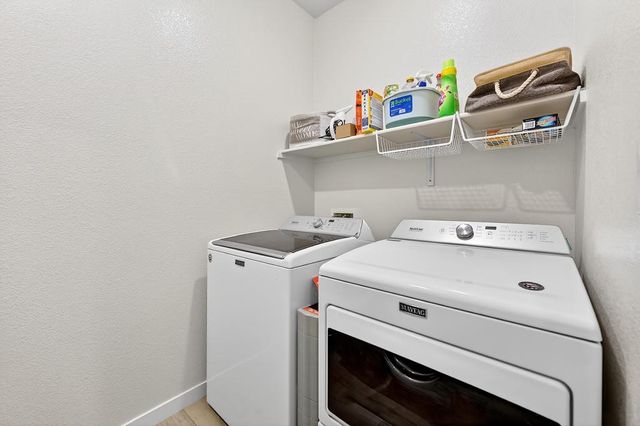 5664 Harcrest Dr, Marysville, CA 95901