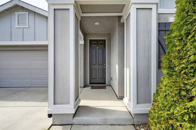 5664 Harcrest Dr, Marysville, CA 95901