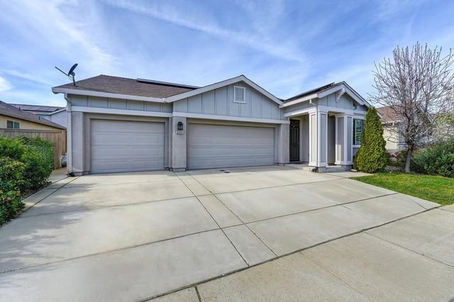 5664 Harcrest Dr, Marysville, CA 95901