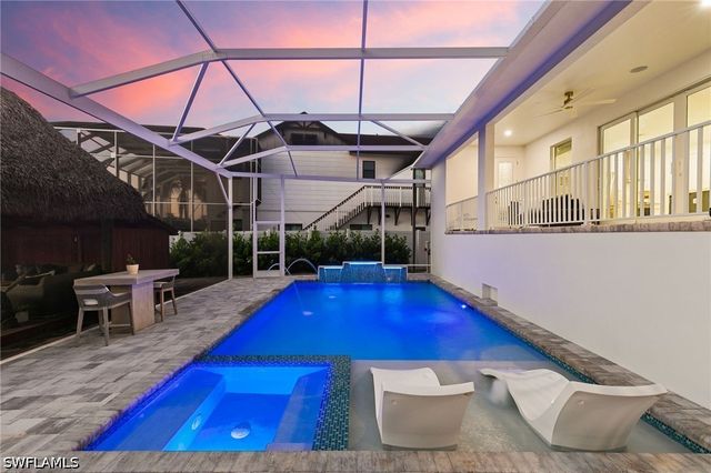 1794 Holiday LN, Naples, FL 34104