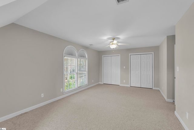 111 W Woodglen Road, Spartanburg, SC 29301