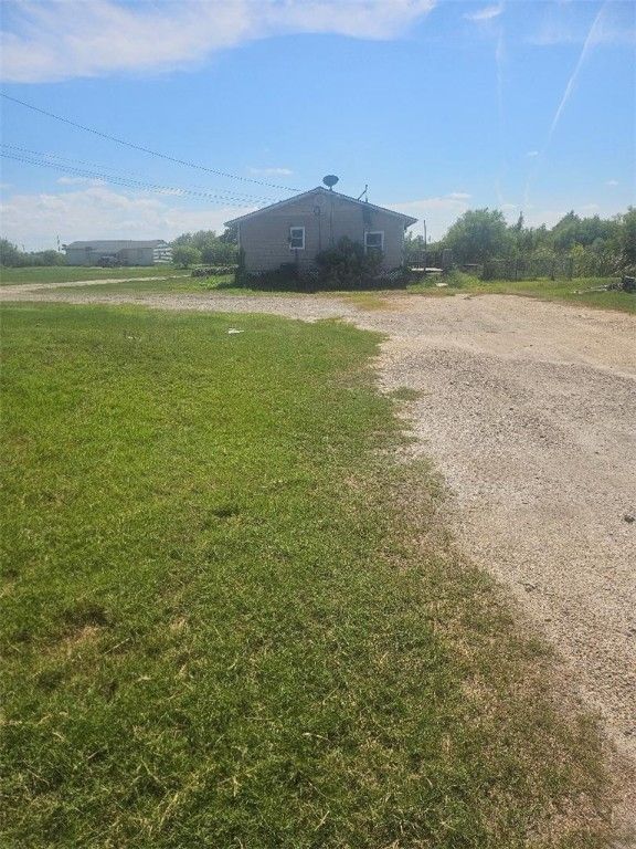 2585 Armstrong, Aransas Pass, TX 78336