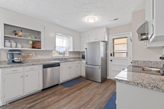 2103 Michael Lane, Smithfield, NC 27577