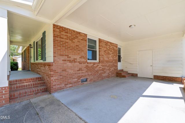 2103 Michael Lane, Smithfield, NC 27577