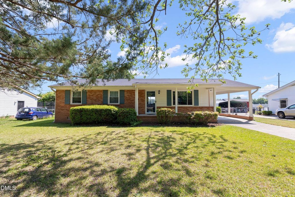 2103 Michael Lane, Smithfield, NC 27577