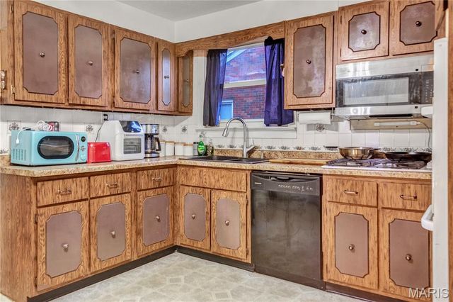 2317 Waterman Avenue, Granite City, IL 62040