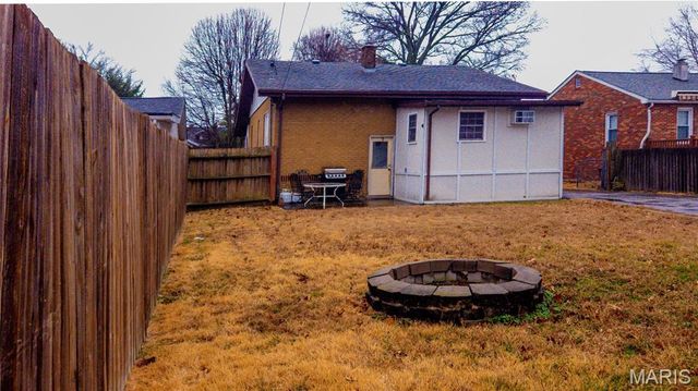 2317 Waterman Avenue, Granite City, IL 62040