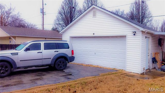 2317 Waterman Avenue, Granite City, IL 62040