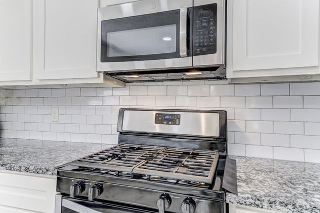 16134 Beechnut Street, Houston, TX 77083