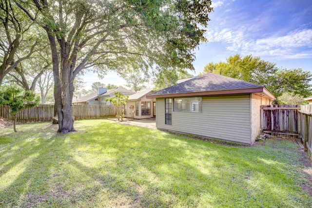 16134 Beechnut Street, Houston, TX 77083