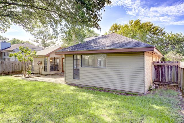 16134 Beechnut Street, Houston, TX 77083