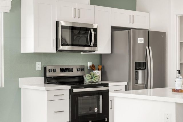 3306 Lunar Sky Walk, Sacramento, CA 95834