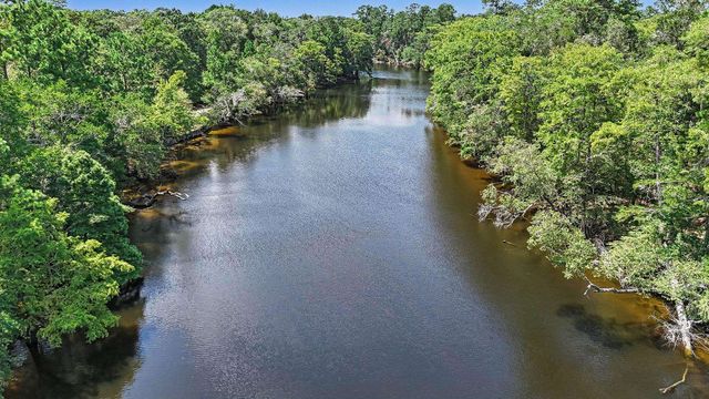 120 Waccamaw River Rd., Conway, SC 29526