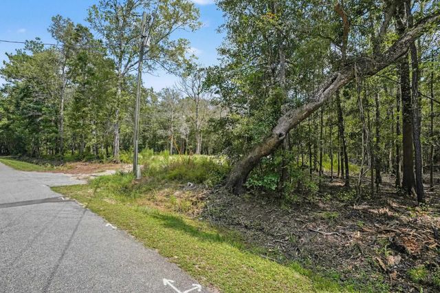 120 Waccamaw River Rd., Conway, SC 29526