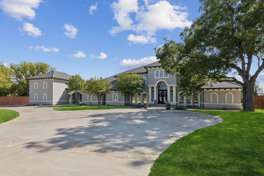 351 S White Chapel Boulevard, Southlake, TX 76092