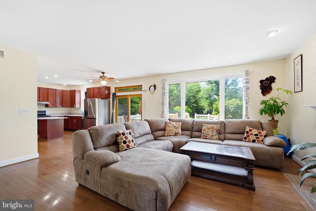 7824 ROCKY SPRINGS RD, Frederick, MD 21702