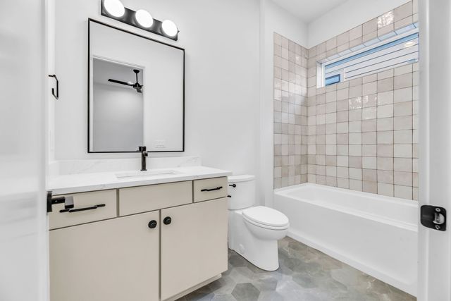 2048 Castleman Dr, Nashville, TN 37215