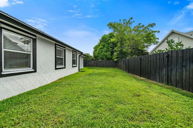 908 Hibiscus Drive, Royal Palm Beach, FL 33411