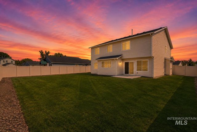 1802 E Kentucky Ave, Nampa, ID 83686