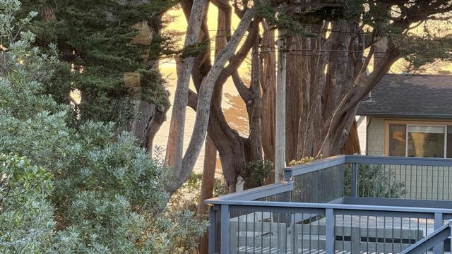 846 San Ramon Avenue, Moss Beach, CA 94038
