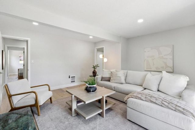 846 San Ramon Avenue, Moss Beach, CA 94038