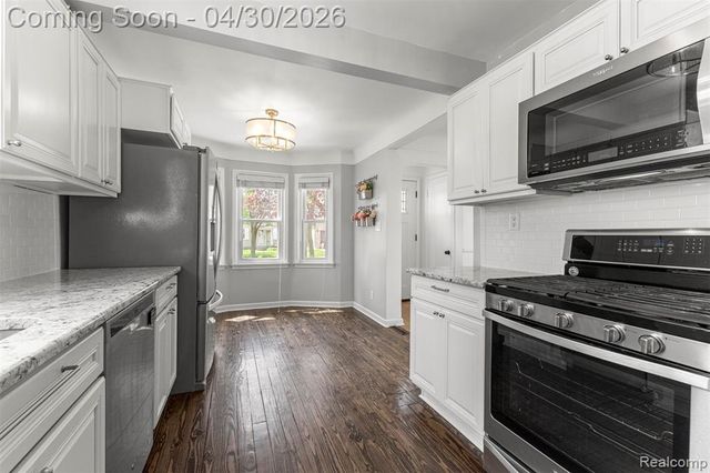 3061 Geneva Street, Dearborn, MI 48124