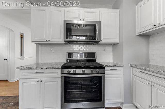 3061 Geneva Street, Dearborn, MI 48124