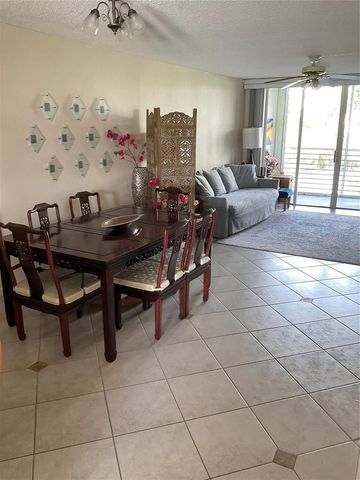 2731 NE 14th Street Causeway 307, Pompano Beach, FL 33062