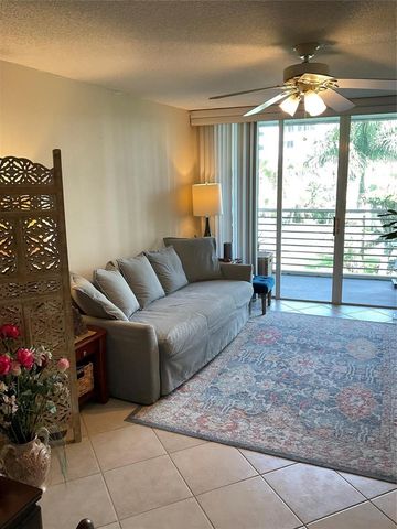 2731 NE 14th Street Causeway 307, Pompano Beach, FL 33062