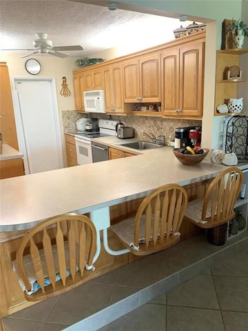 2731 NE 14th Street Causeway 307, Pompano Beach, FL 33062