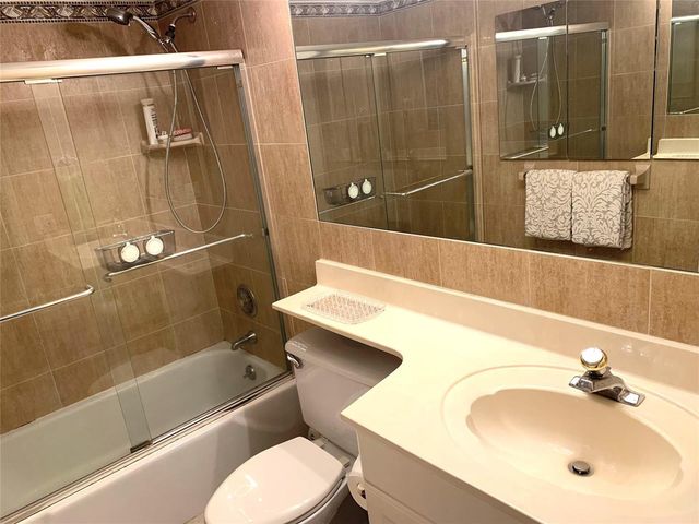 2731 NE 14th Street Causeway 307, Pompano Beach, FL 33062
