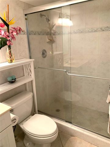 2731 NE 14th Street Causeway 307, Pompano Beach, FL 33062