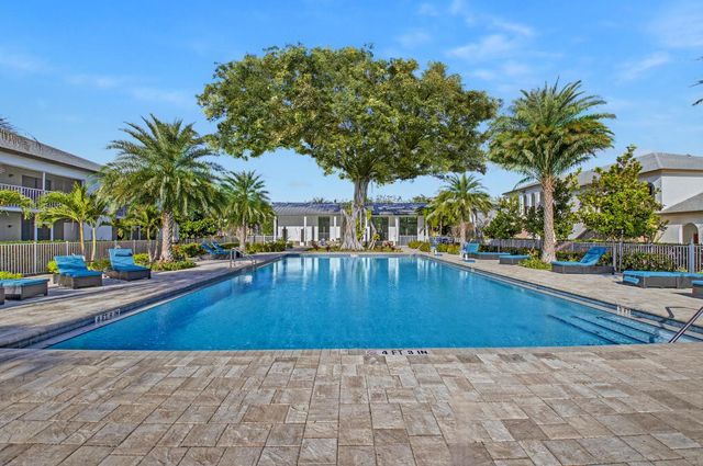 250 W Hidden Valley Boulevard 103, Boca Raton, FL 33487