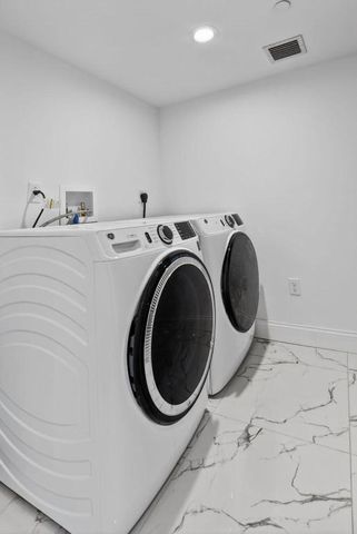 250 W Hidden Valley Boulevard 103, Boca Raton, FL 33487