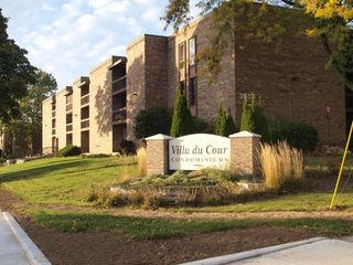 9002 W Lisbon AVENUE #208, Milwaukee, WI 53222