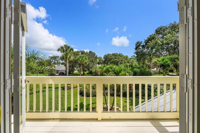 19646 Red Maple Lane, Jupiter, FL 33458