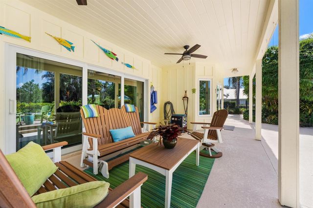 19646 Red Maple Lane, Jupiter, FL 33458