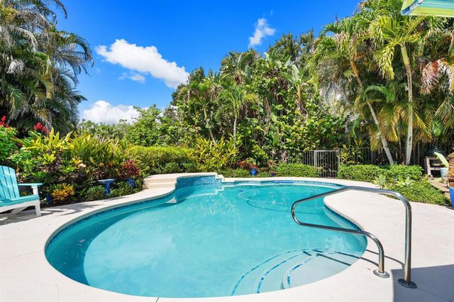 19646 Red Maple Lane, Jupiter, FL 33458