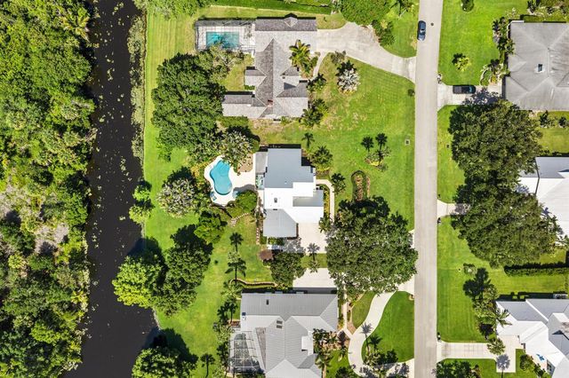 19646 Red Maple Lane, Jupiter, FL 33458