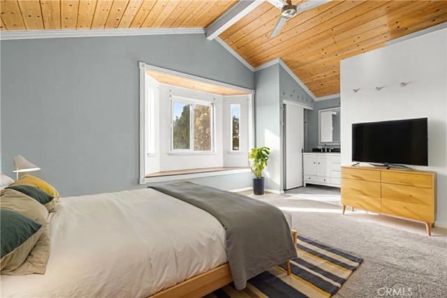 881 S Lamarr Street, Rialto, CA 92376